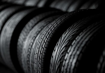 The new decree bans leaving tyres on the street